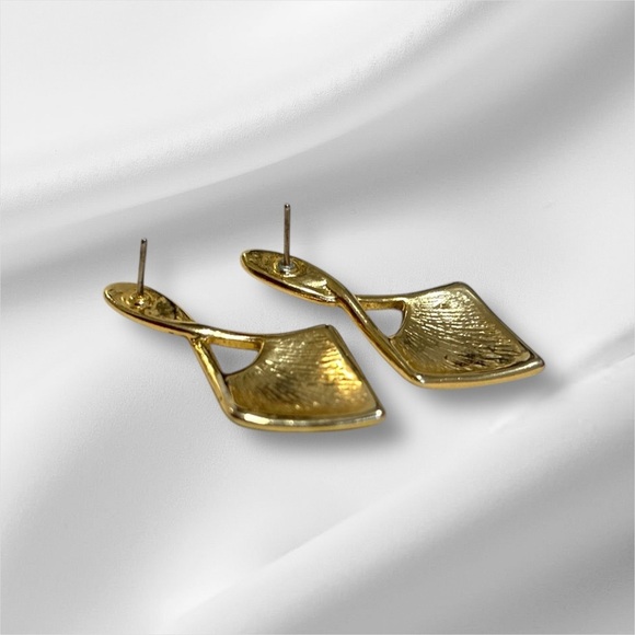 Gold Tone and Green Enamel Dangle Earrings - Picture 3 of 3